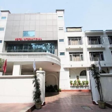 Hotel International Srinagar Kültér fotó